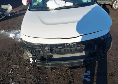 2024 Kia Soul Lx z USA, uszkodzony, nr VIN KNDJ23AU3R7237717